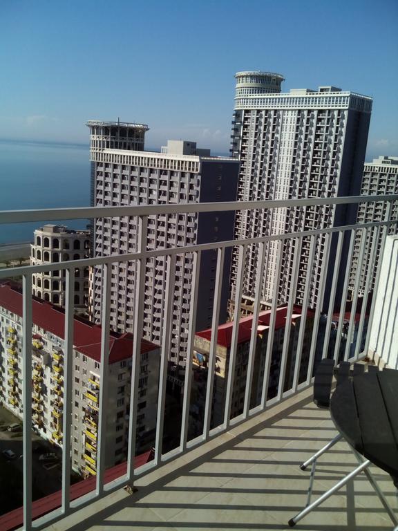 Arleville Batumi Exterior foto